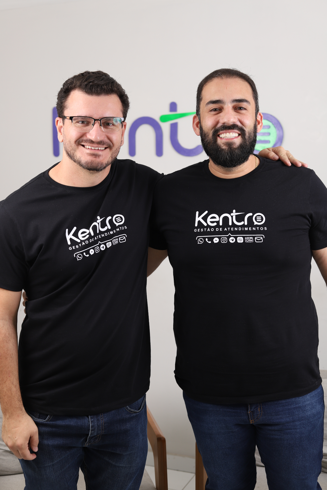 Vitor Barbalho (CEO) e Lucas Rocha (CTO), fundadores da Kentro
